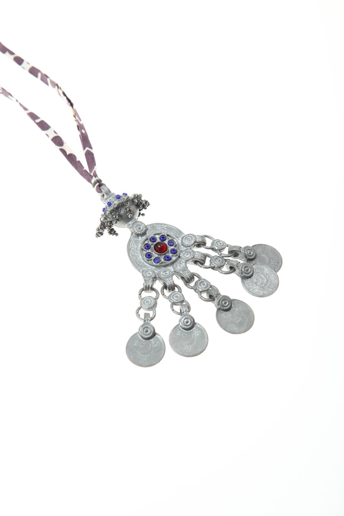 Metal charm necklace Intrend Metal charm necklace Intrend