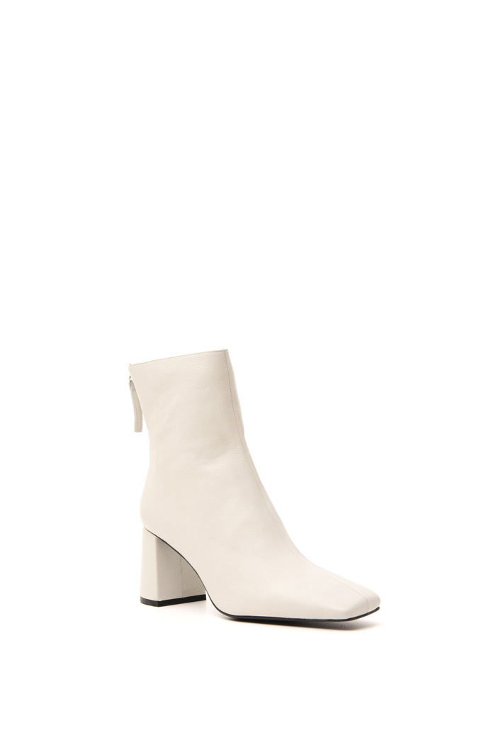 Leather ankle boots Intrend Leather ankle boots Intrend