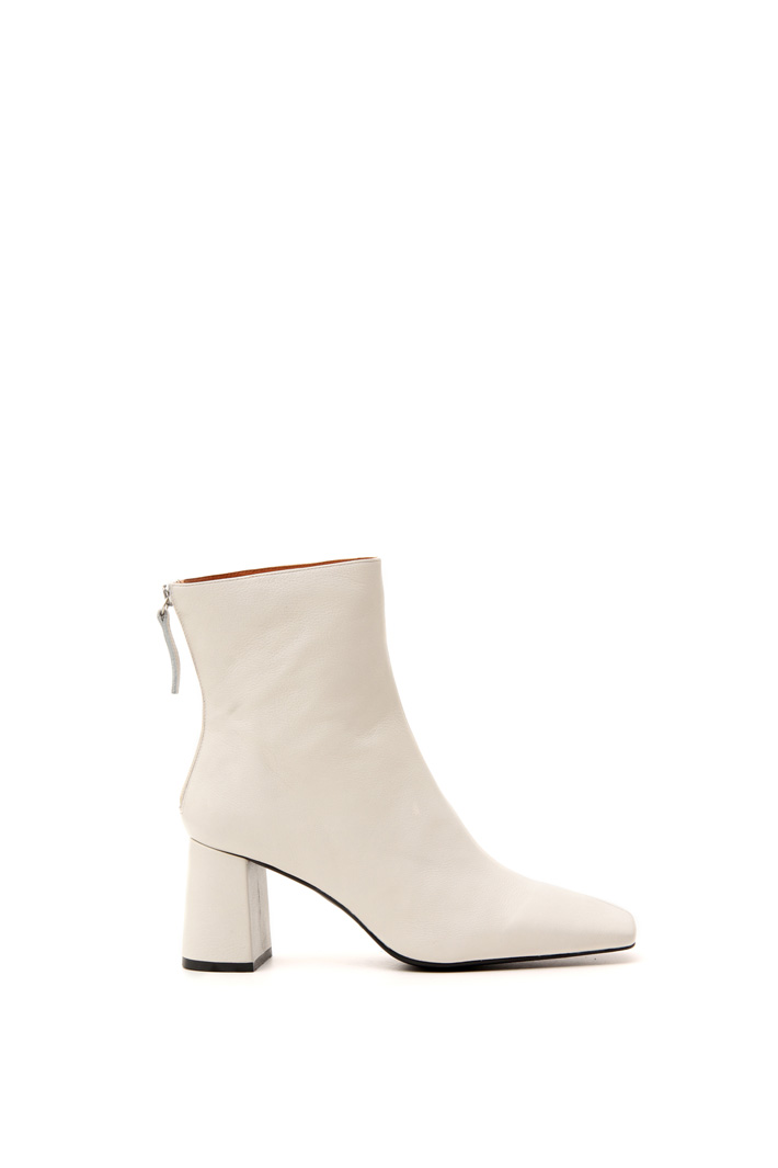 Leather ankle boots Intrend Leather ankle boots Intrend