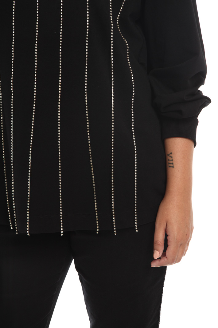 Fringed rhinestone sweatshirt Intrend Fringed rhinestone sweatshirt Intrend