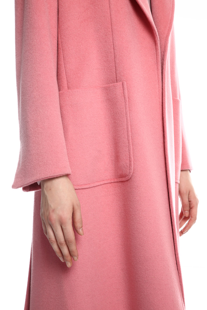 Open front wool coat
Intrend Open front wool coat
Intrend