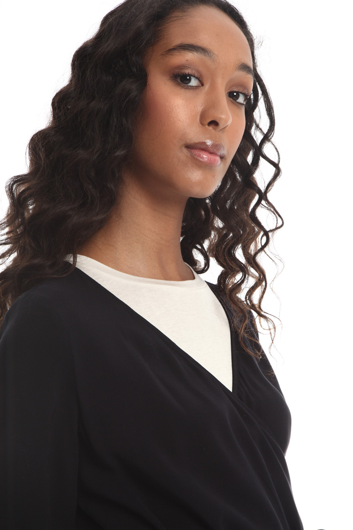 Wrap-up blouse
Intrend Wrap-up blouse
Intrend
