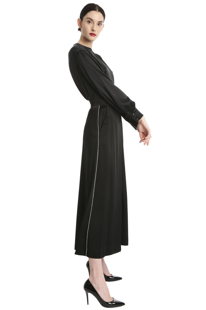 Envers satin divide skirt Intrend Envers satin divide skirt Intrend