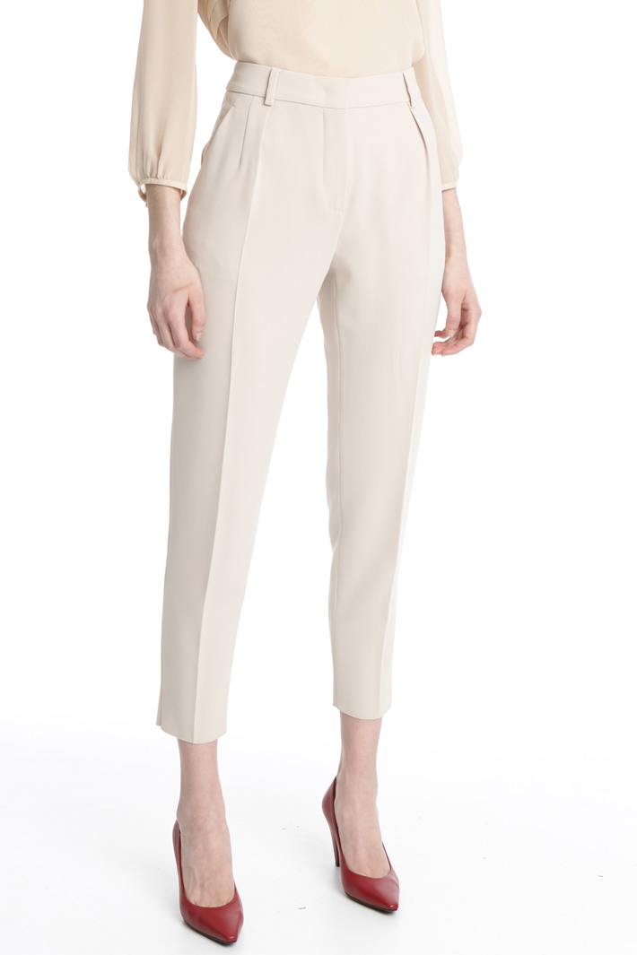 Cigarette trousers in cady Intrend Cigarette trousers in cady Intrend