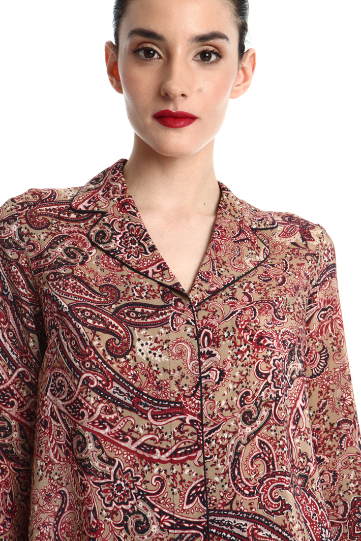 Silk crepe de chine blouse Intrend Silk crepe de chine blouse Intrend