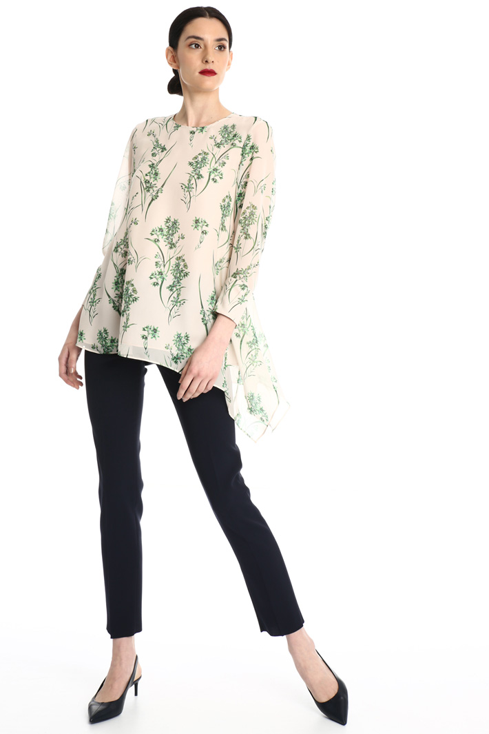Silk blouse with side flounce Intrend Silk blouse with side flounce Intrend