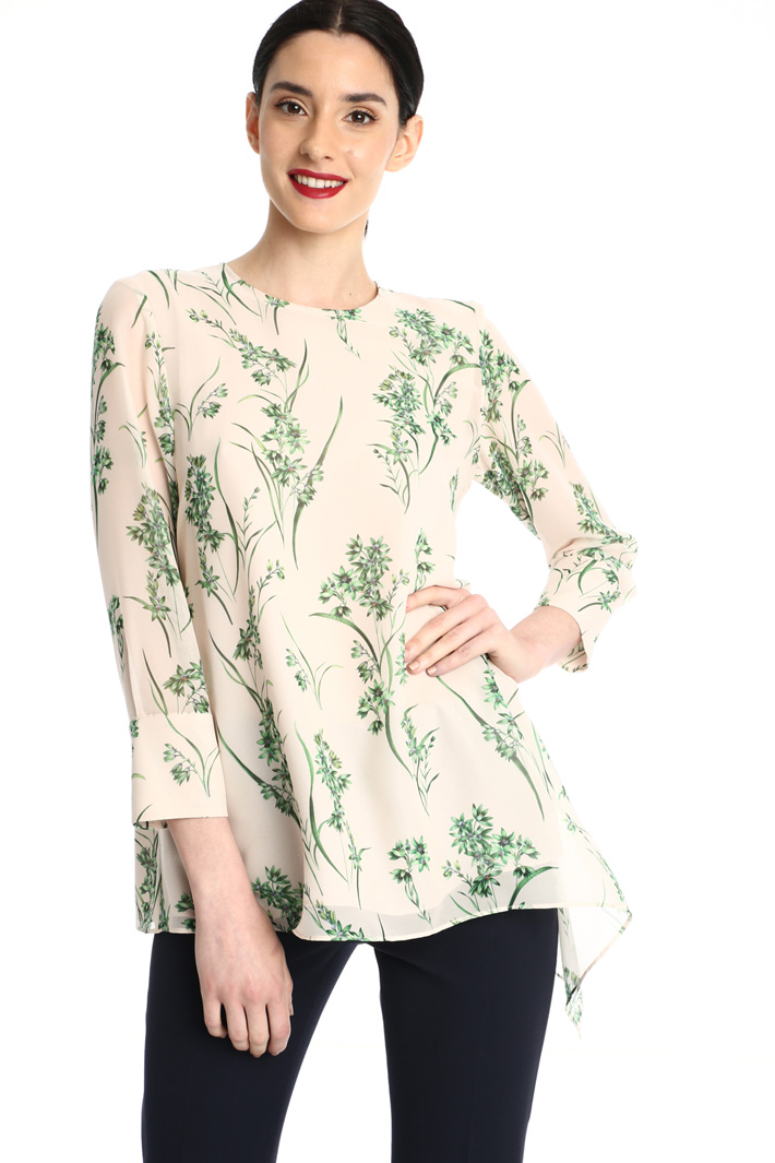 Silk blouse with side flounce Intrend Silk blouse with side flounce Intrend