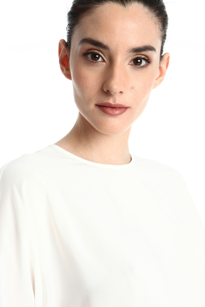 Silk crepe-de-chine blouse Intrend Silk crepe-de-chine blouse Intrend