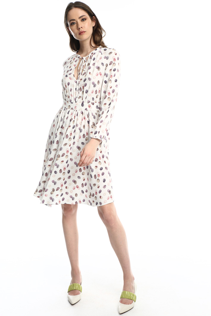 Flared viscose dress Intrend Flared viscose dress Intrend