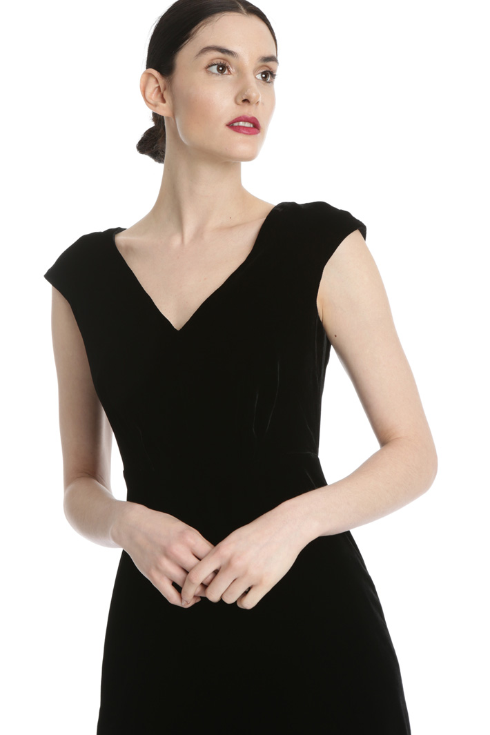Long velvet dress Intrend Long velvet dress Intrend