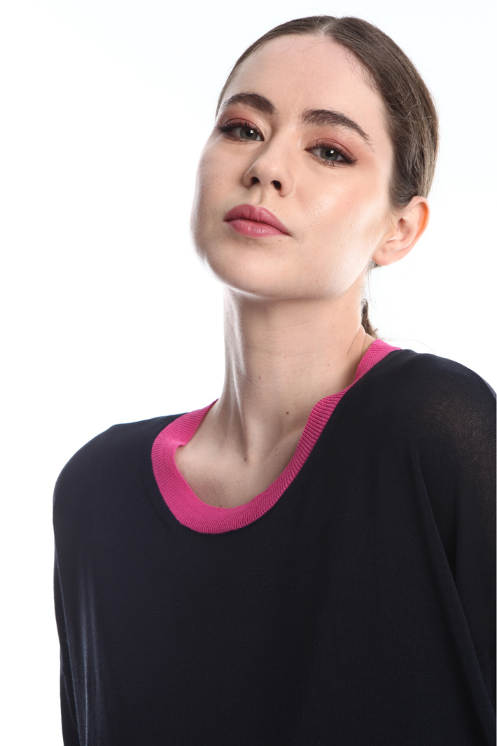 2-in-1 dress and sweater
Intrend 2-in-1 dress and sweater
Intrend