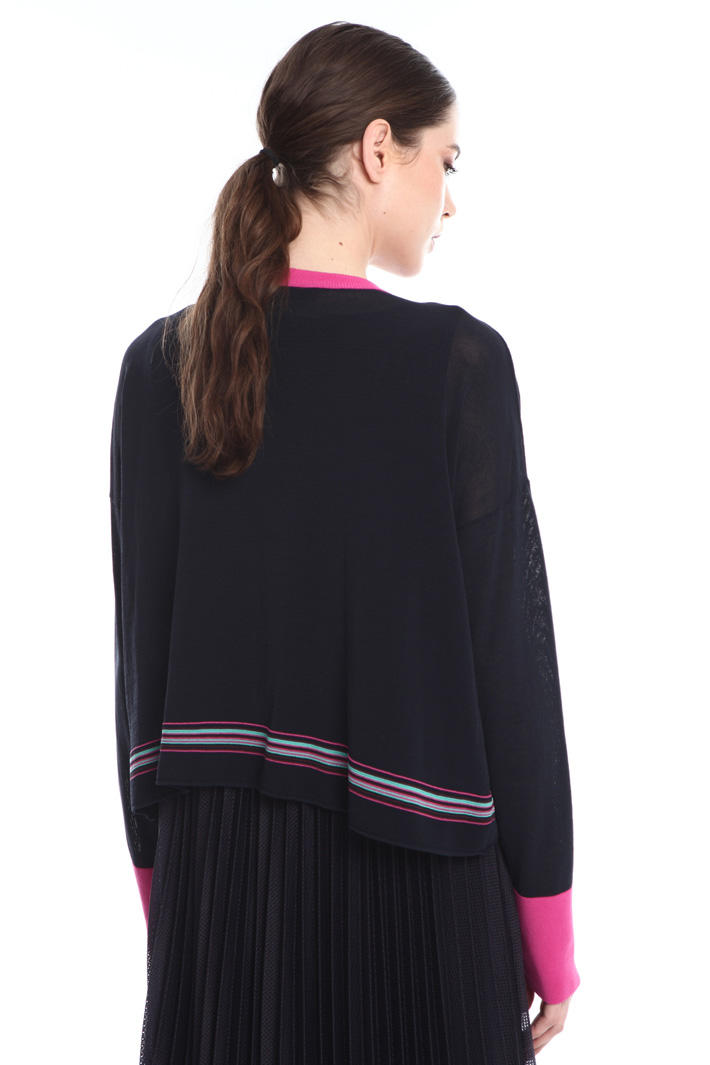 2-in-1 dress and sweater
Intrend 2-in-1 dress and sweater
Intrend