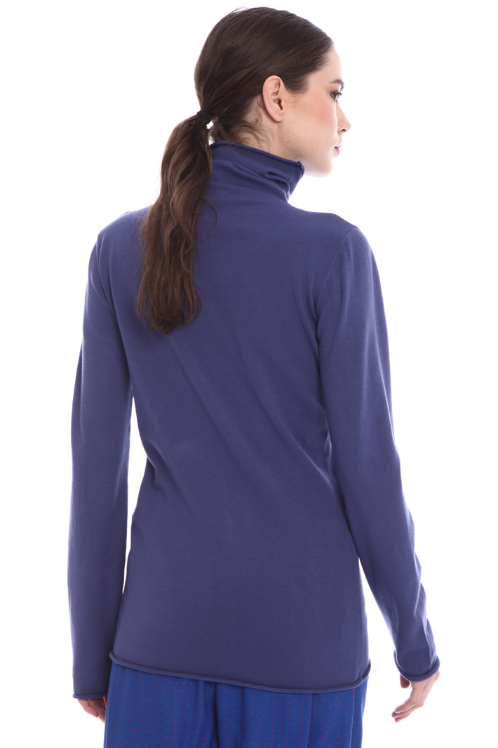 High-neck viscose sweater
Intrend High-neck viscose sweater
Intrend