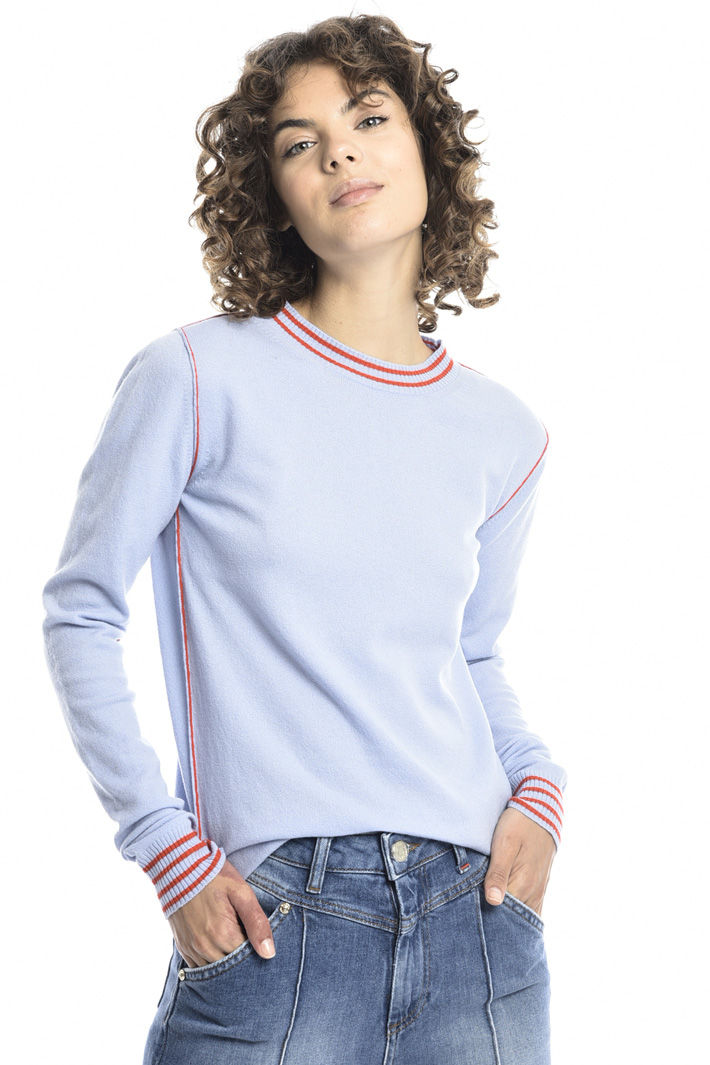 Two tone sweater Intrend Two tone sweater Intrend