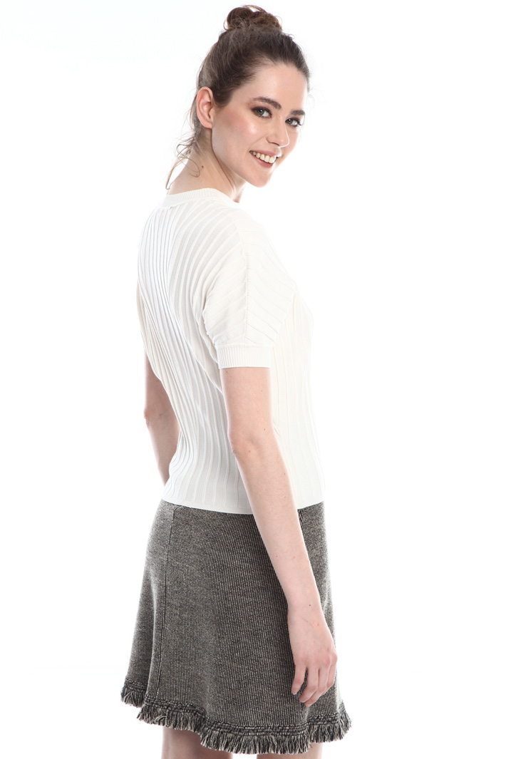 Puffed sleeve sweater
Intrend Puffed sleeve sweater
Intrend