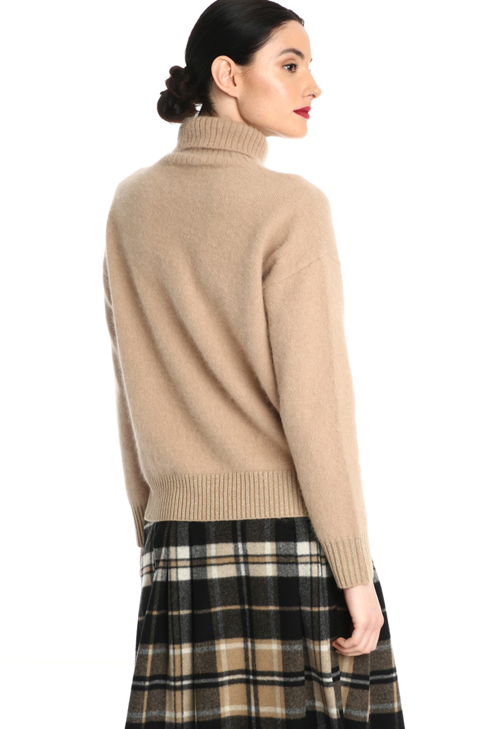 Brushed turtleneck sweater Intrend Brushed turtleneck sweater Intrend