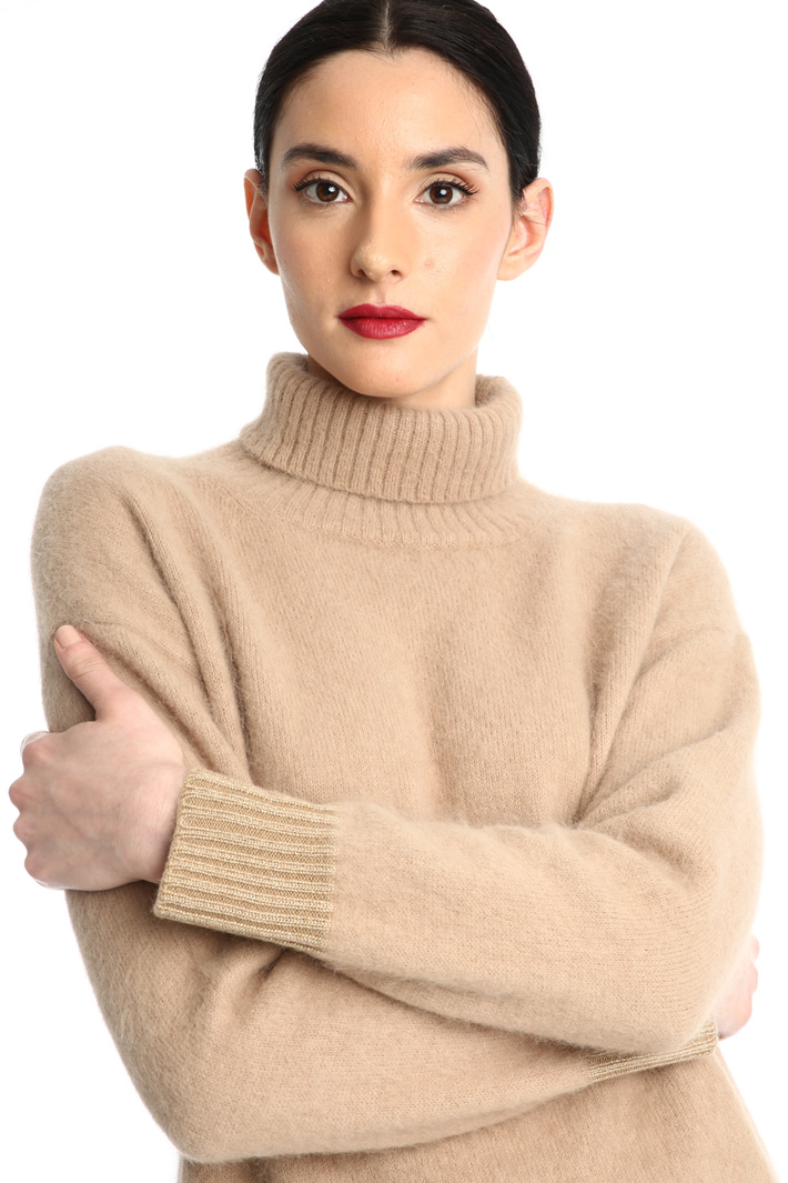 Brushed turtleneck sweater Intrend Brushed turtleneck sweater Intrend