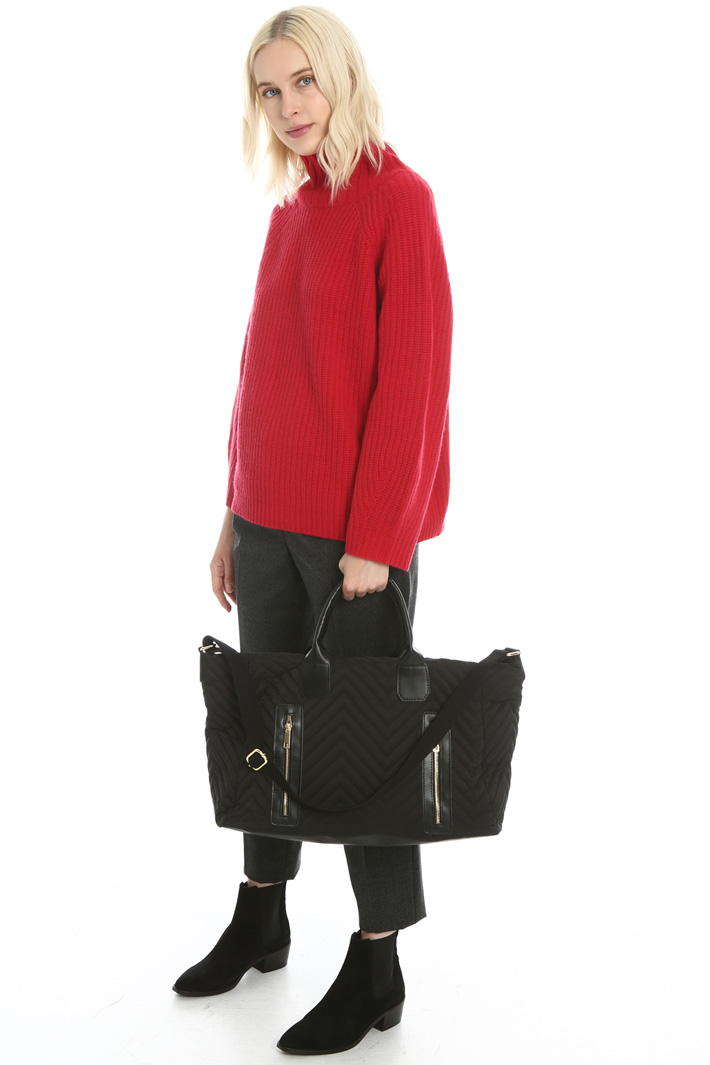 Quilted hand bag Intrend Quilted hand bag Intrend