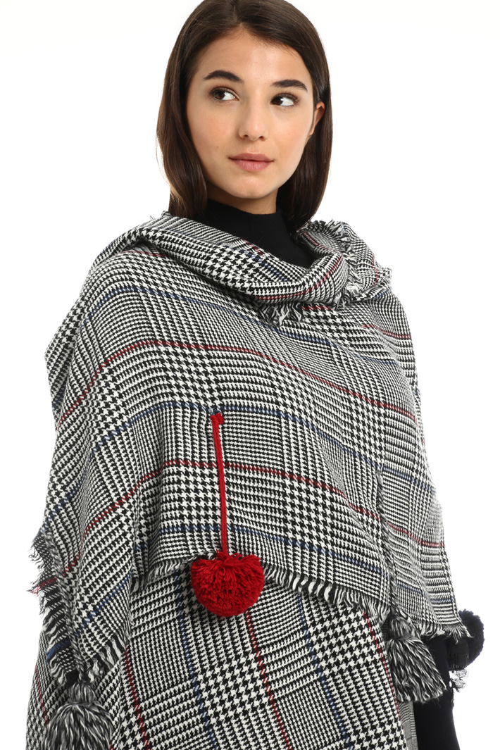 Wool scarf with pompon Intrend Wool scarf with pompon Intrend