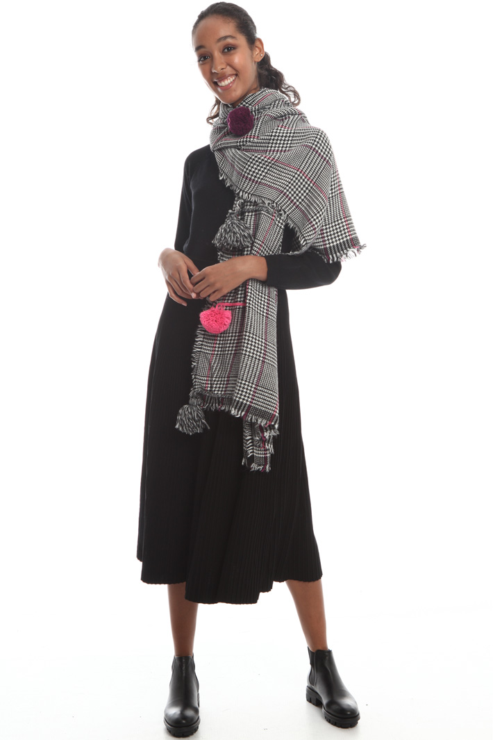 Wool scarf with pompon Intrend Wool scarf with pompon Intrend