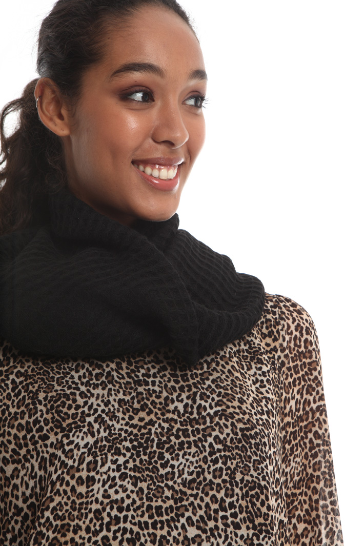 Textured scarf Intrend Textured scarf Intrend