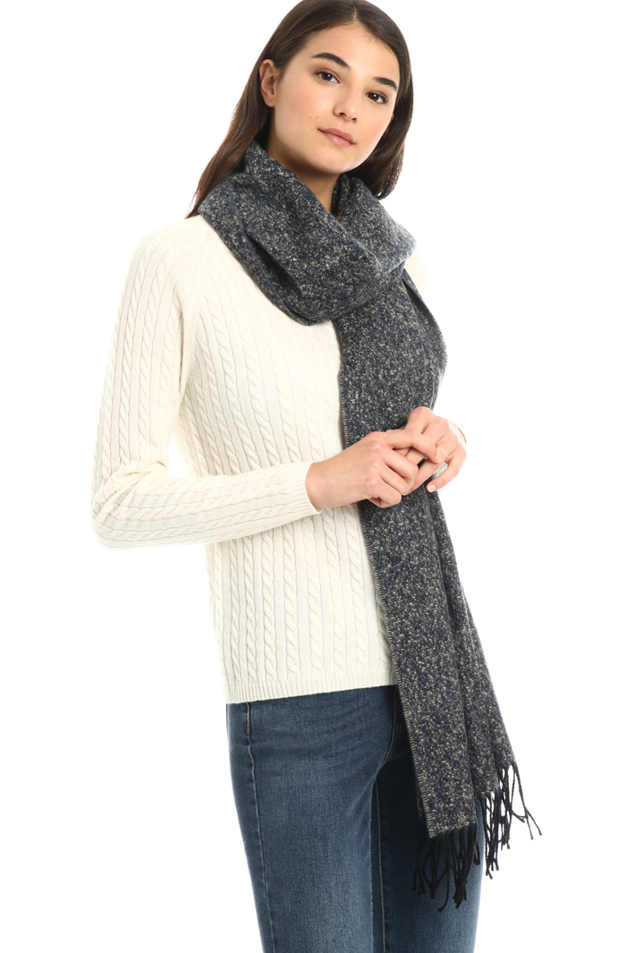 Fringed scarf Intrend Fringed scarf Intrend