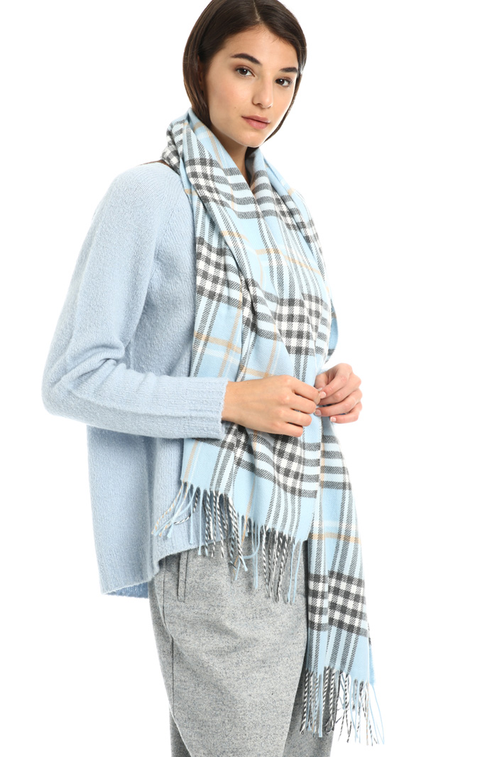 Fringed scarf Intrend Fringed scarf Intrend