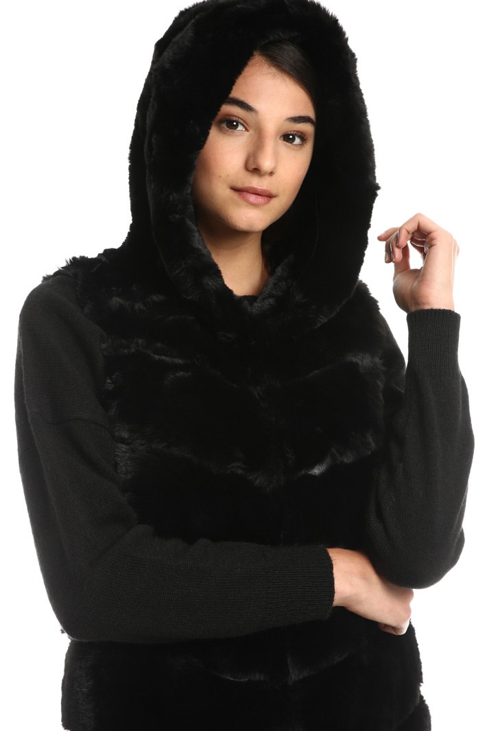 Faux-fur vest Intrend Faux-fur vest Intrend