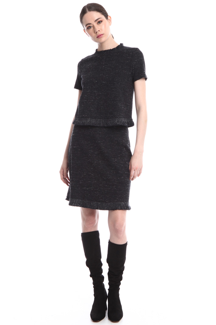 Raw edge mini skirt
Intrend Raw edge mini skirt
Intrend