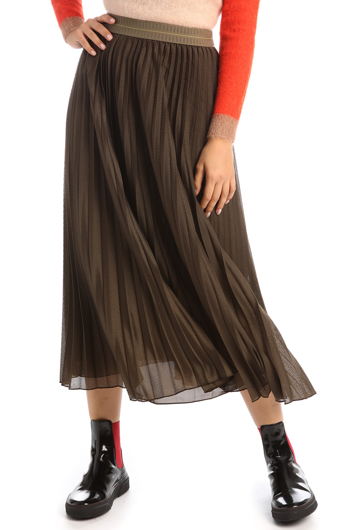 Pleated midi-skirt
Intrend Pleated midi-skirt
Intrend