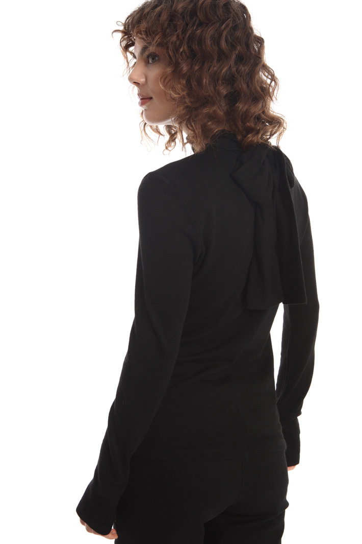 Wool blend top with bow-neck Intrend Wool blend top with bow-neck Intrend