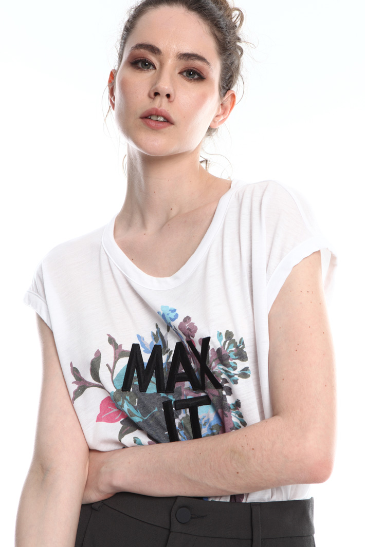 Relaxed fit T-shirt
Intrend Relaxed fit T-shirt
Intrend