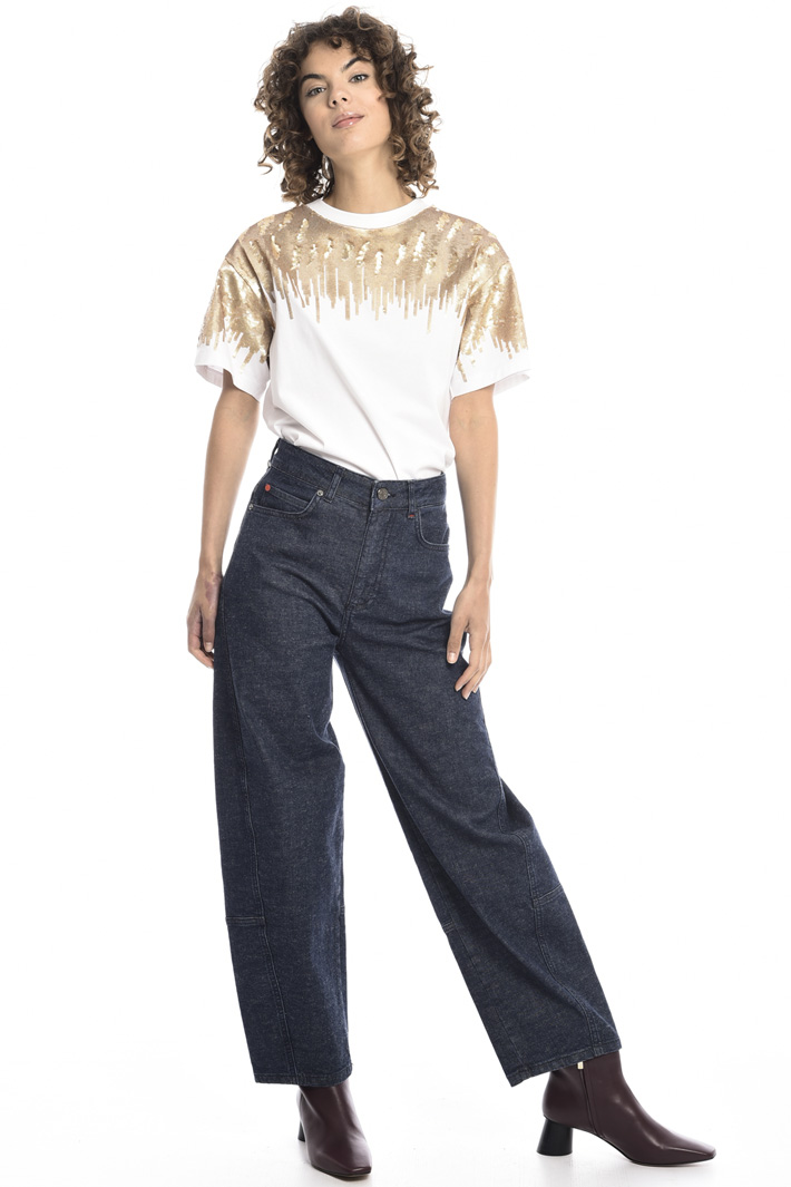 T-shirt with sequins Intrend T-shirt with sequins Intrend