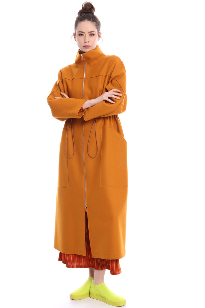 Coat with drawstring detail
Intrend Coat with drawstring detail
Intrend