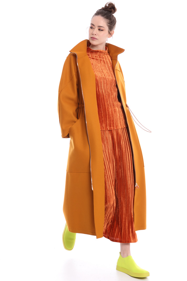 Coat with drawstring detail
Intrend Coat with drawstring detail
Intrend