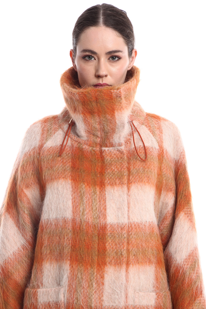 Oversized check coat
Intrend Oversized check coat
Intrend
