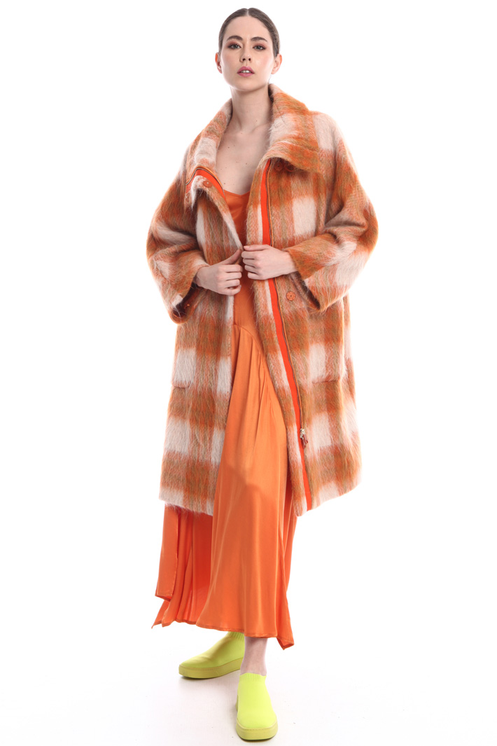 Oversized check coat
Intrend Oversized check coat
Intrend