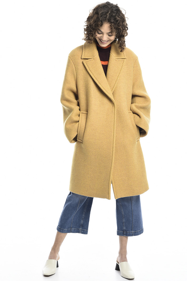 Chevron coat with belt Intrend Chevron coat with belt Intrend