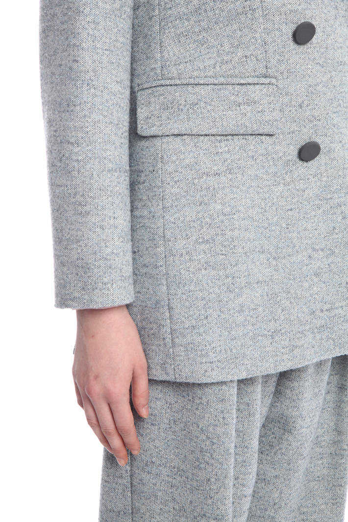 Double-breasted bouclé blazer Intrend Double-breasted bouclé blazer Intrend