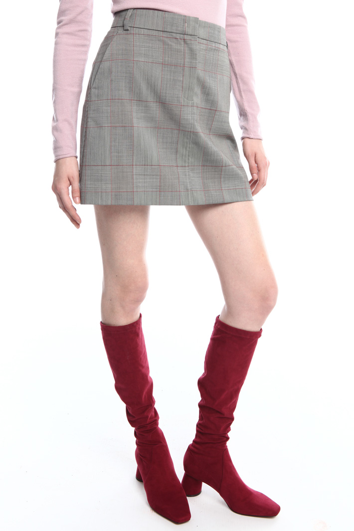 Wool check mini-skirt
Intrend Wool check mini-skirt
Intrend