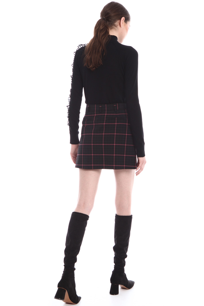 Wool check mini-skirt
Intrend Wool check mini-skirt
Intrend