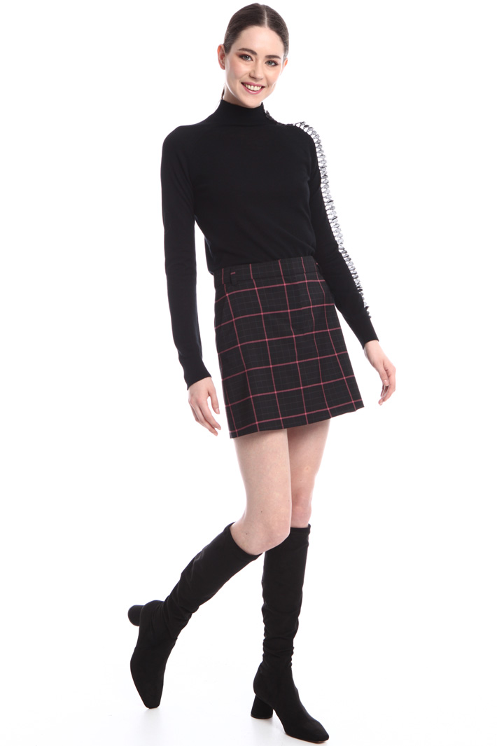 Wool check mini-skirt
Intrend Wool check mini-skirt
Intrend