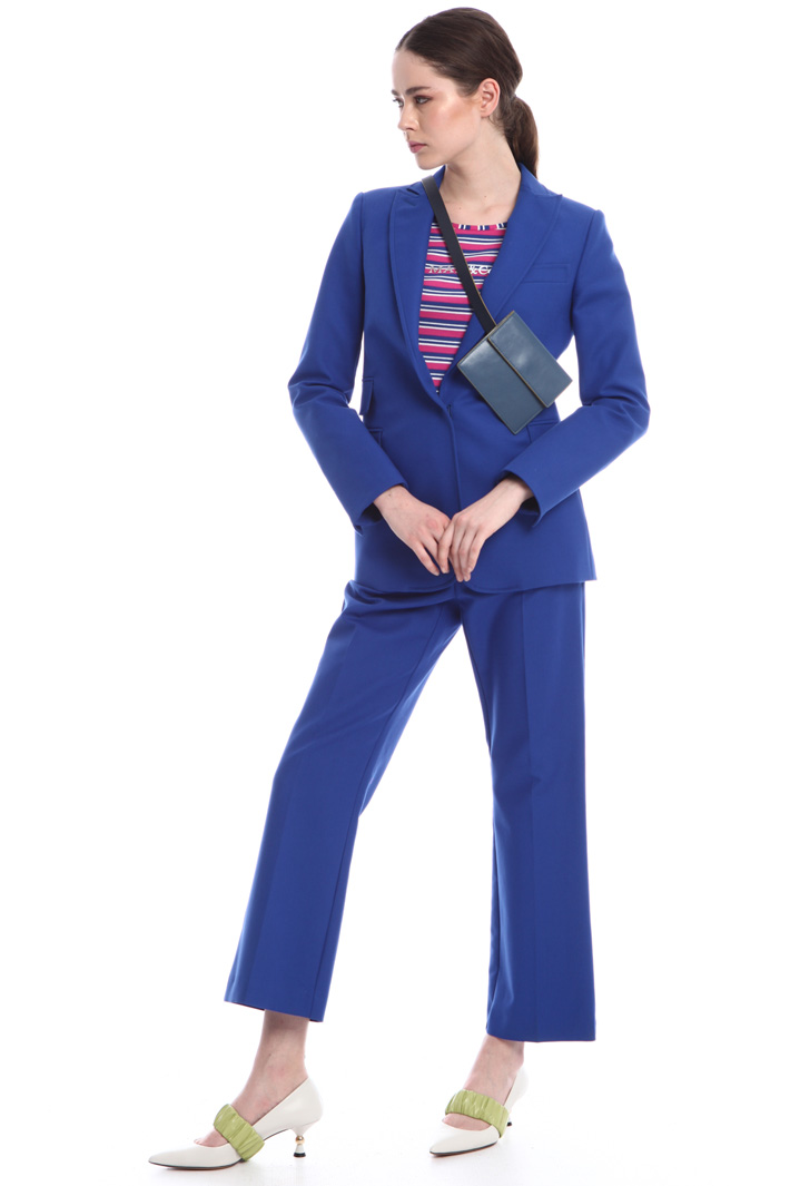 High-waist trousers
Intrend High-waist trousers
Intrend