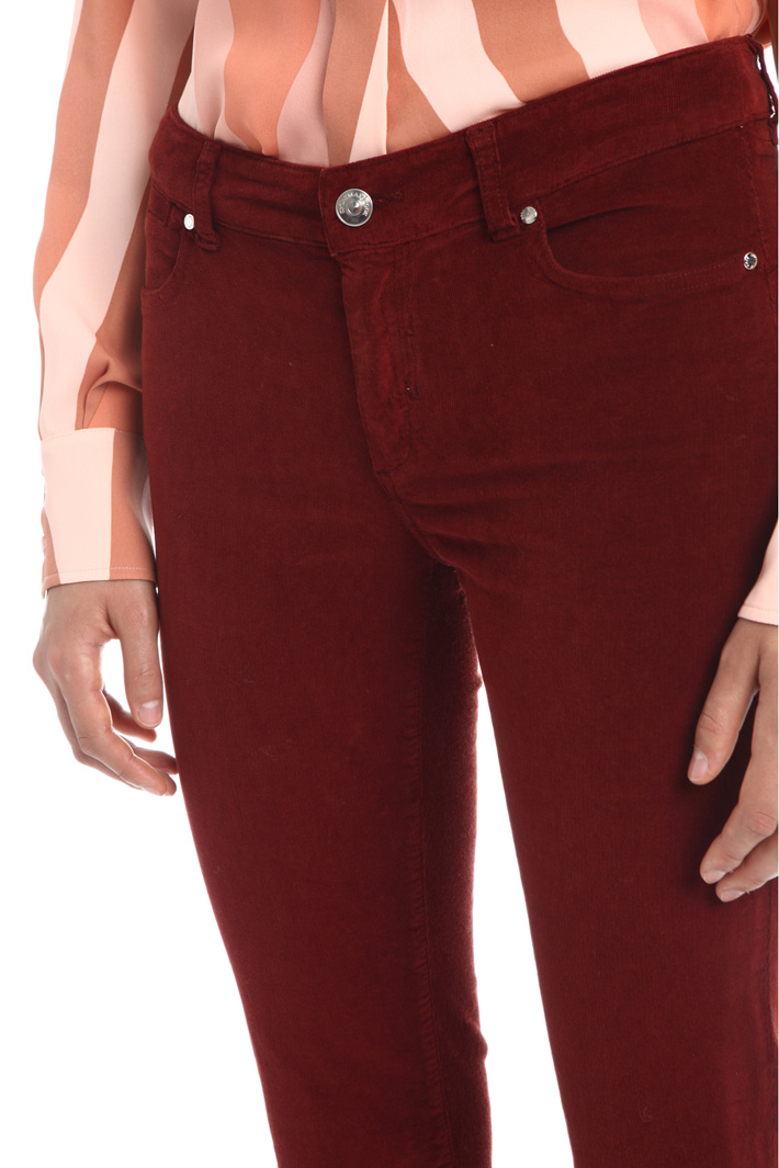 Skinny-fit corduroy trousers Intrend Skinny-fit corduroy trousers Intrend