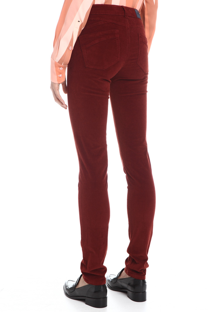 Skinny-fit corduroy trousers Intrend Skinny-fit corduroy trousers Intrend