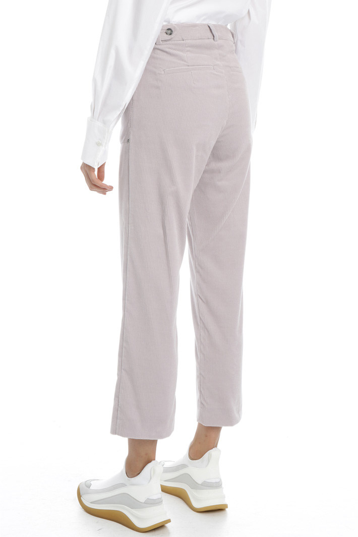 Crop-leg corduroy trousers Intrend Crop-leg corduroy trousers Intrend
