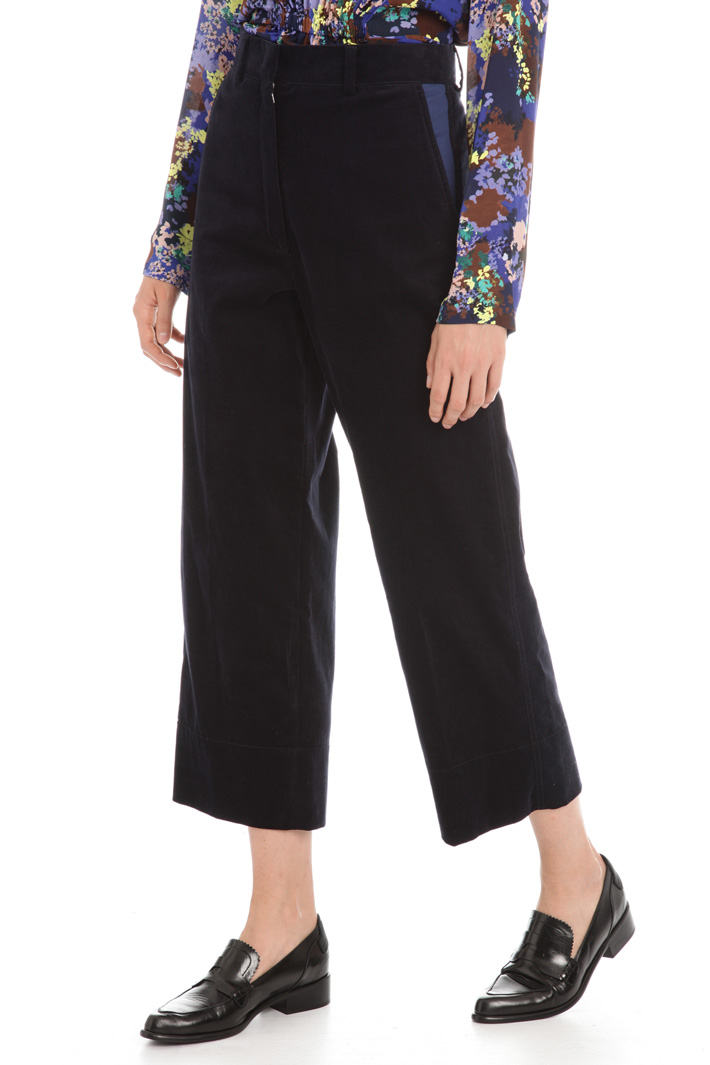 Crop velvet trousers Intrend Crop velvet trousers Intrend
