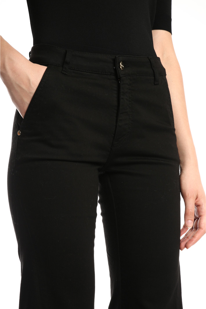 Flared leg bull trousers Intrend Flared leg bull trousers Intrend