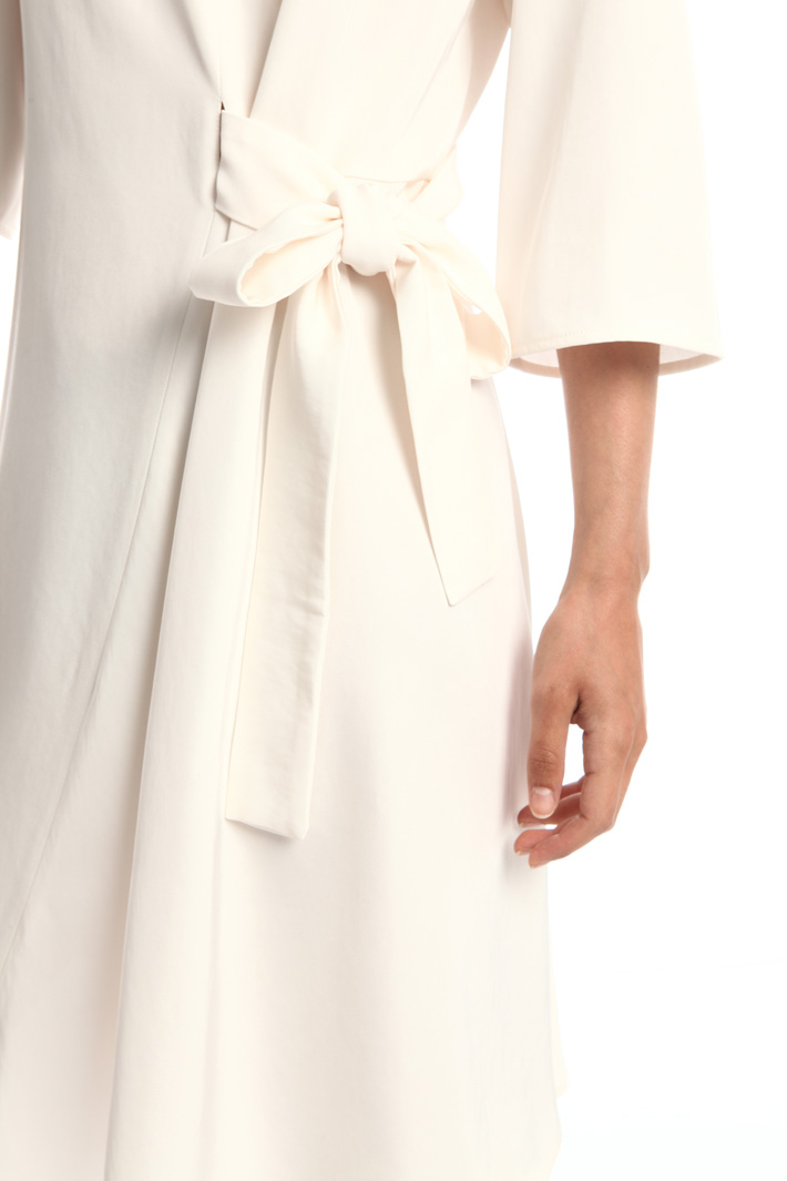 Flared twill dress
Intrend Flared twill dress
Intrend