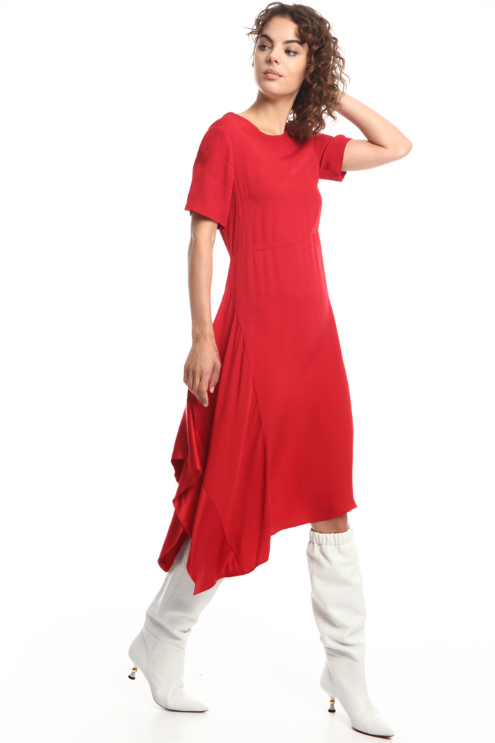 Asymmetric flared dress
Intrend Asymmetric flared dress
Intrend